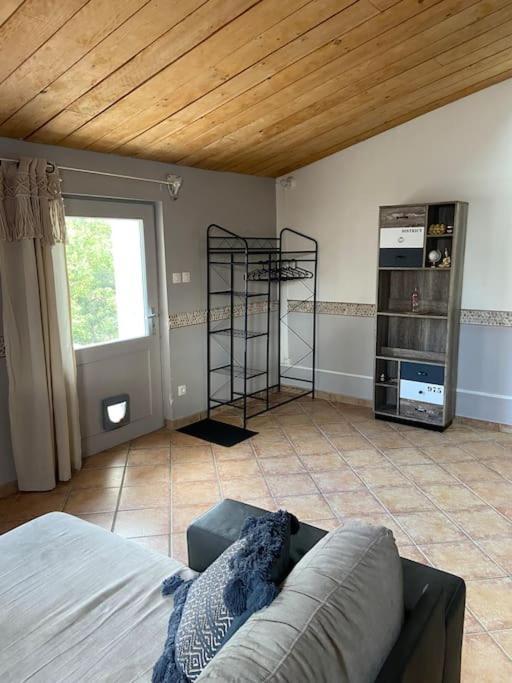 Gite A La Ferme Avec Jacuzzi Et Sauna Villefloure Exteriér fotografie