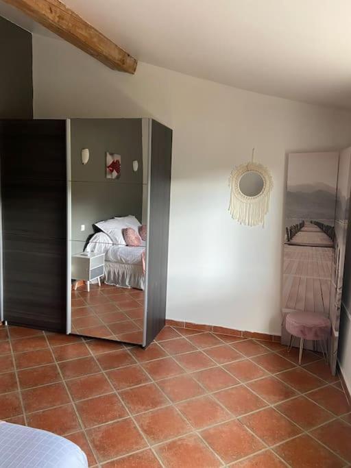 Gite A La Ferme Avec Jacuzzi Et Sauna Villefloure Exteriér fotografie